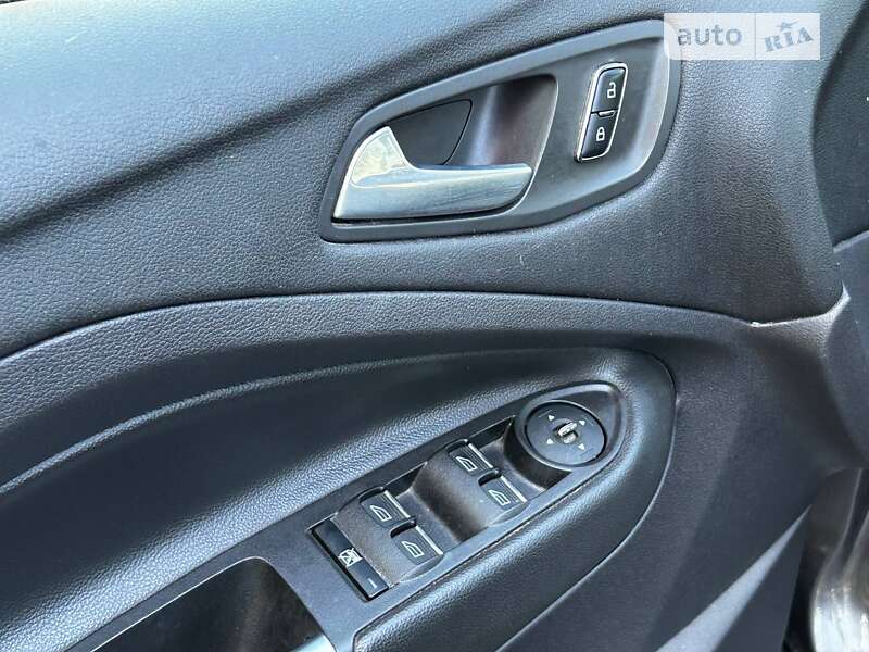 Минивэн Ford C-Max 2014 в Николаеве
