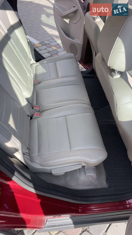 Минивэн Ford C-Max 2013 в Луцке