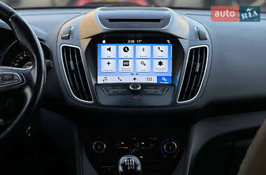 Минивэн Ford C-Max 2017 в 