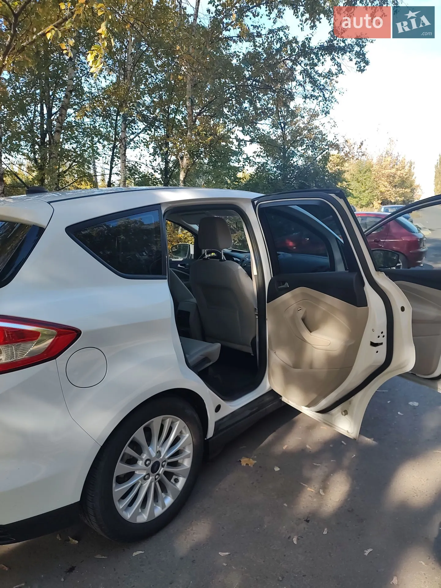 2017 Ford C-MAX - мініатюра 14