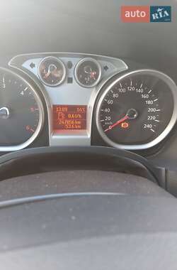 Мінівен Ford C-Max 2010 в Вижниці