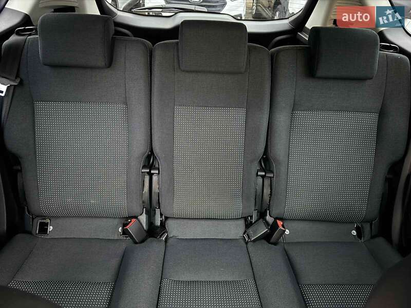 Минивэн Ford C-Max 2018 в Луцке
