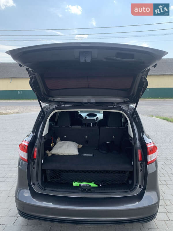 Мінівен Ford C-Max 2016 в Бродах