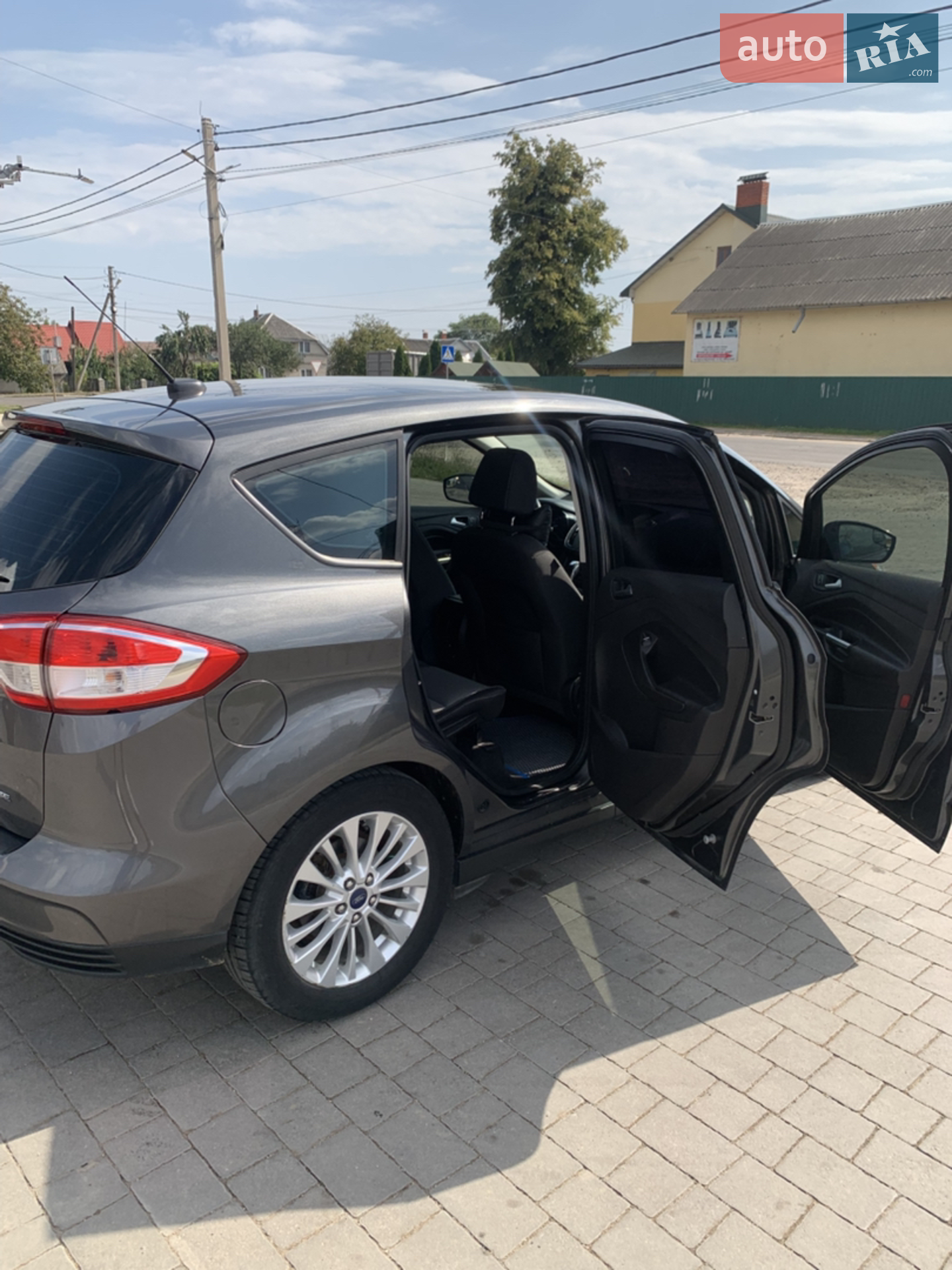 2016 Ford C-MAX - мініатюра 25