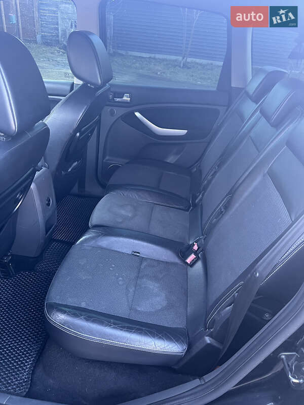Мінівен Ford C-Max 2008 в Чернівцях фото 2 Мінівен Ford C-Max 2008 в Чернівцях