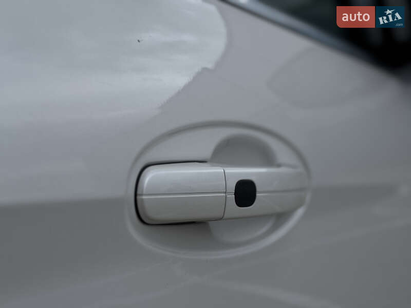 Минивэн Ford C-Max 2013 в Ивано-Франковске