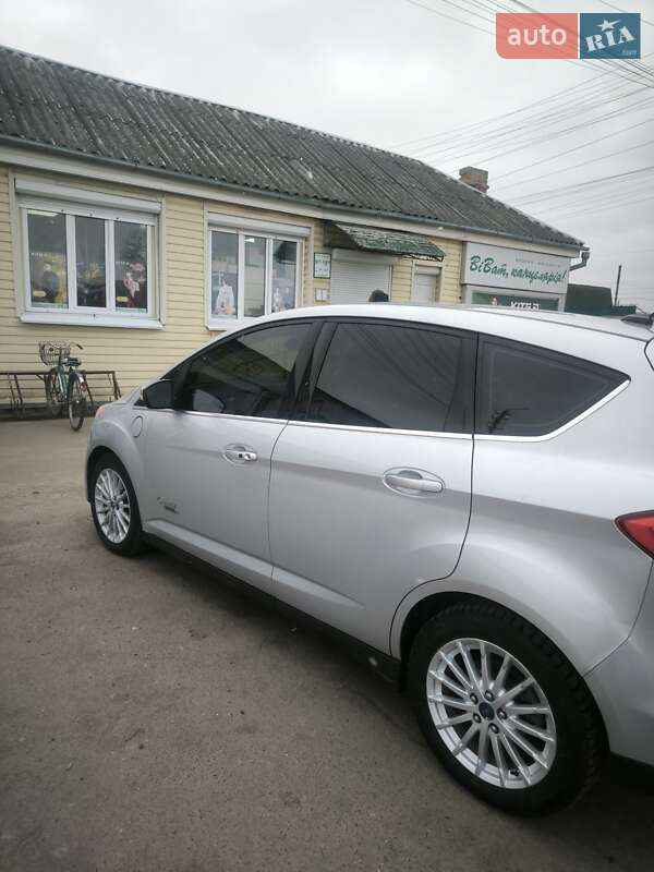 Мінівен Ford C-Max 2015 в Чернігові