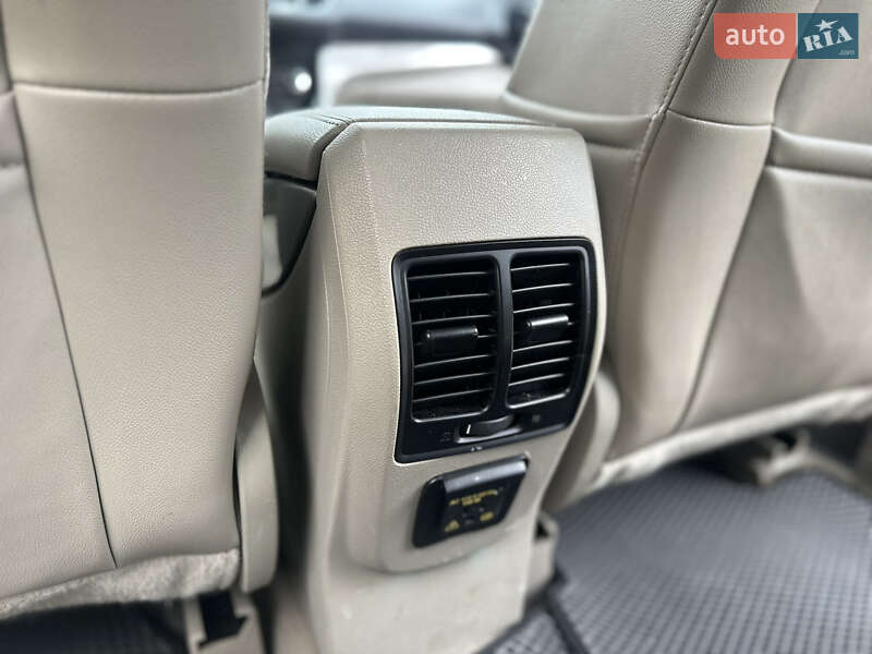 Минивэн Ford C-Max 2016 в Одессе