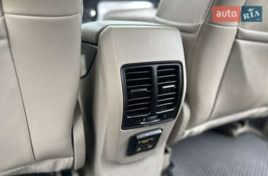 Минивэн Ford C-Max 2016 в 