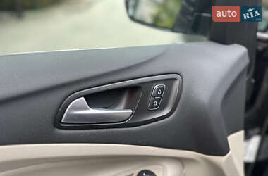 Минивэн Ford C-Max 2016 в 