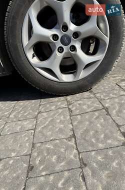 Мінівен Ford C-Max 2010 в 