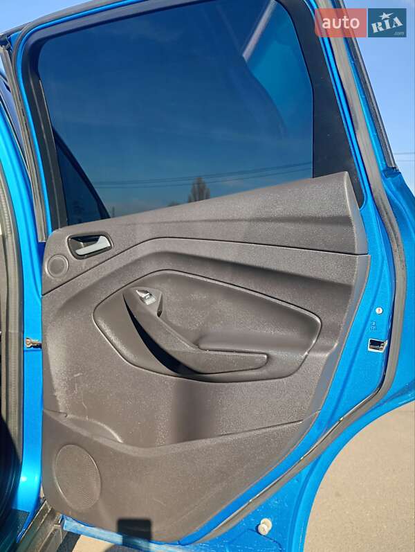 Мінівен Ford C-Max 2015 в Черкасах