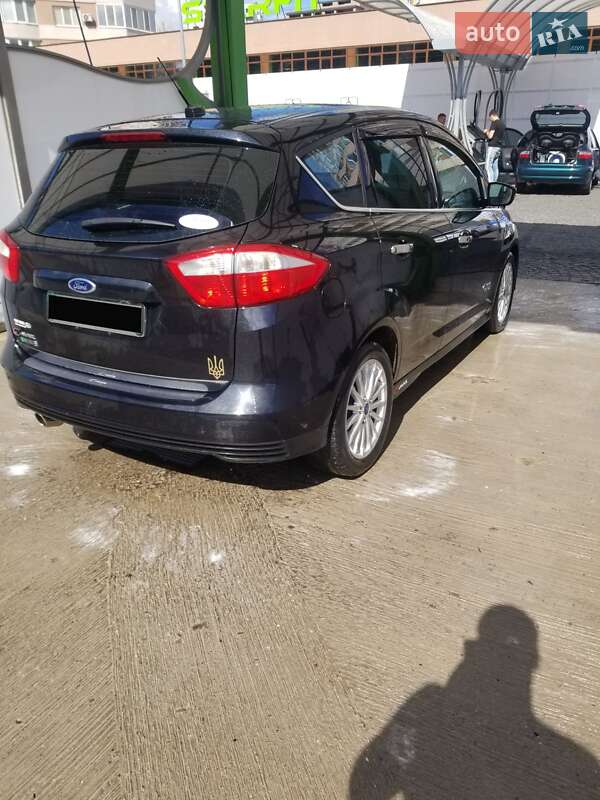 Минивэн Ford C-Max 2013 в Киеве
