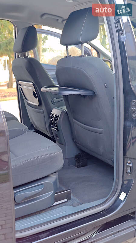 Минивэн Ford C-Max 2011 в Луцке