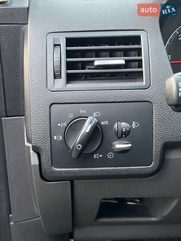 Мінівен Ford C-Max 2004 в Києві