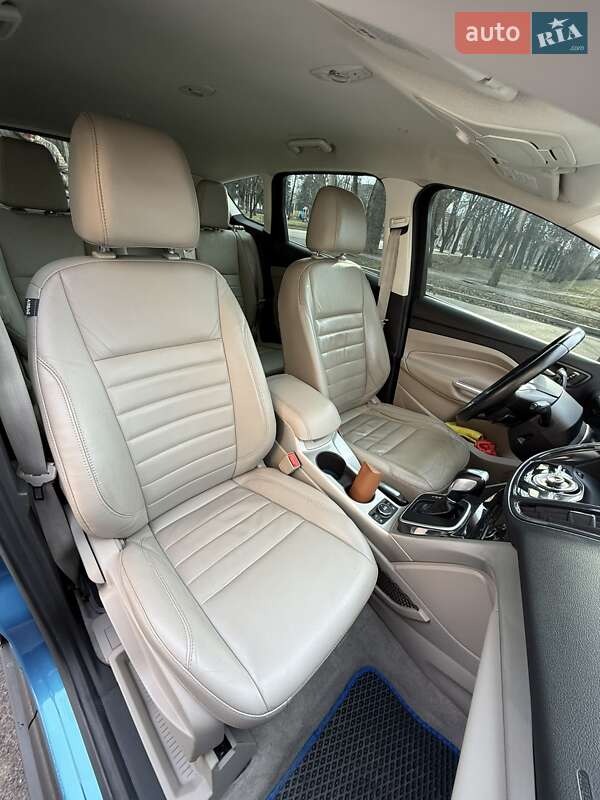 Минивэн Ford C-Max 2015 в Каменском