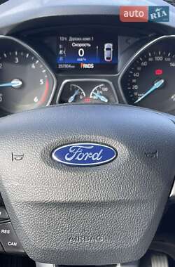 Минивэн Ford C-Max 2017 в 