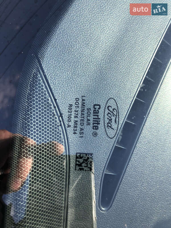 Минивэн Ford C-Max 2012 в Олевске