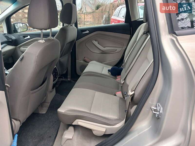 Мінівен Ford C-Max 2016 в Києві