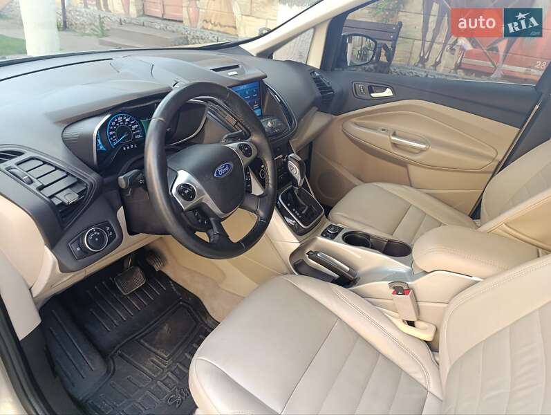 Мінівен Ford C-Max 2016 в Білгороді-Дністровському