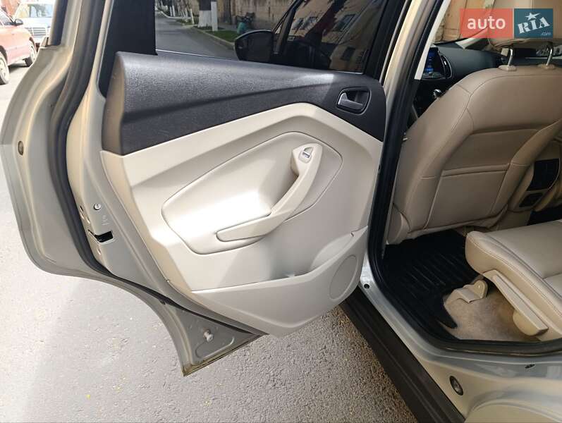 Мінівен Ford C-Max 2016 в Білгороді-Дністровському
