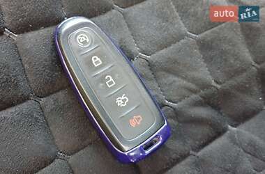 Мінівен Ford C-Max 2015 в 