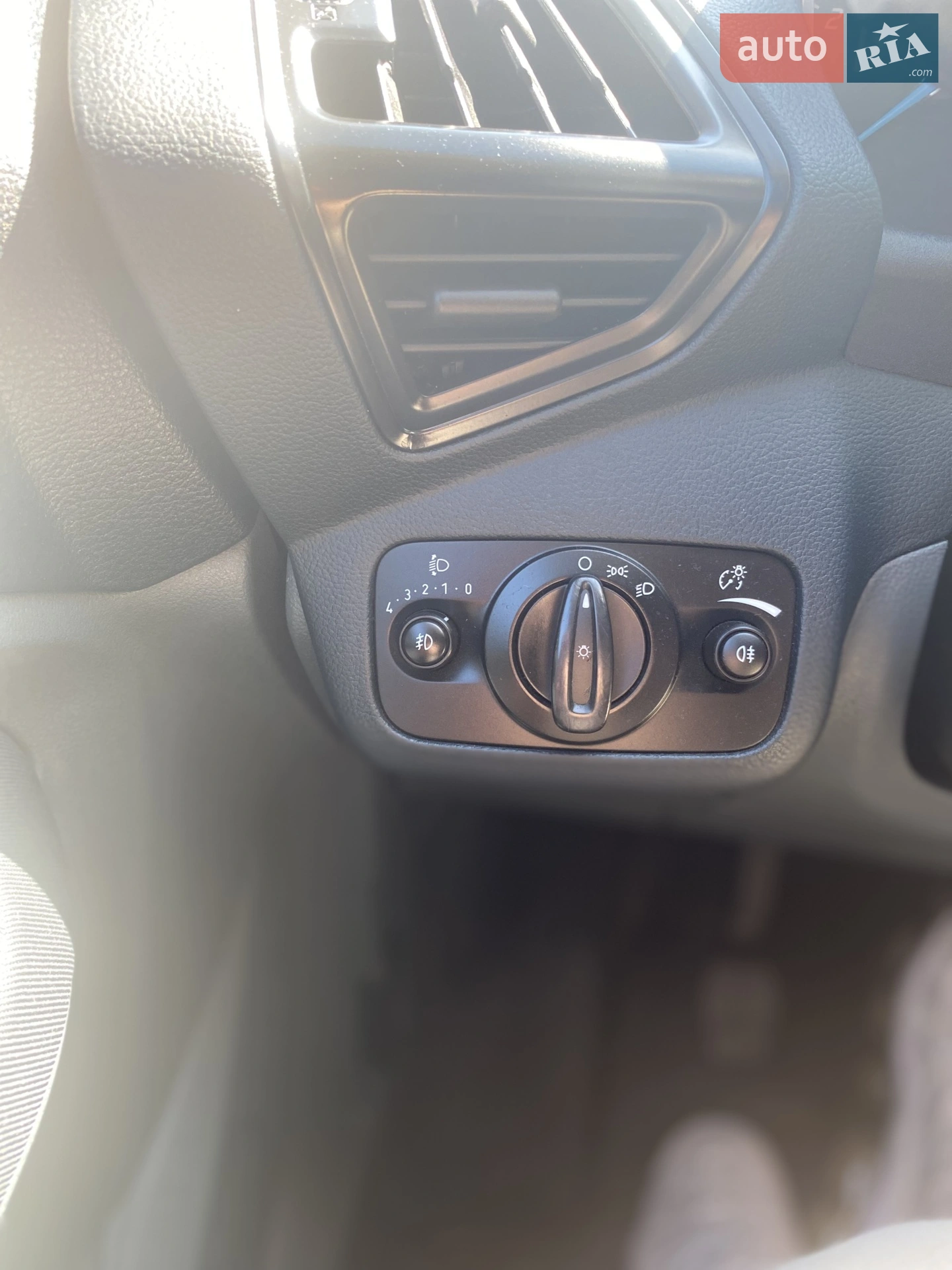 2013 Ford C-MAX - мініатюра 92