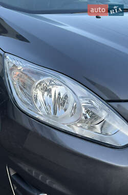 Мінівен Ford C-Max 2014 в 