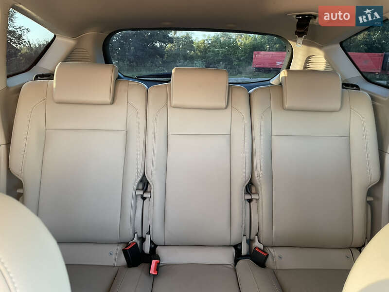 Минивэн Ford C-Max 2012 в Бучаче фото 21 Минивэн Ford C-Max 2012 в Бучаче