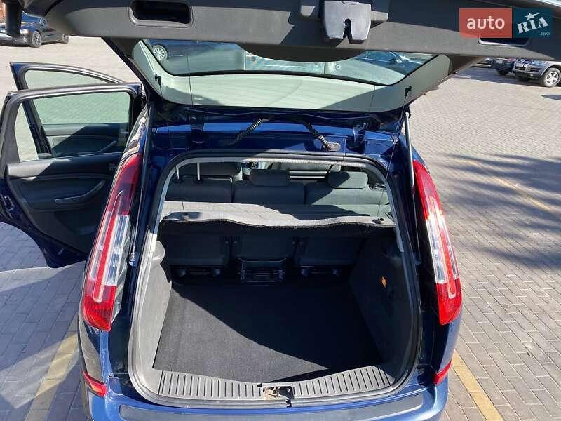 Минивэн Ford C-Max 2009 в Луцке