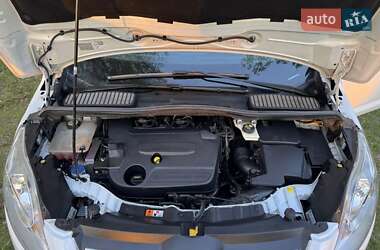 Мінівен Ford C-Max 2015 в 