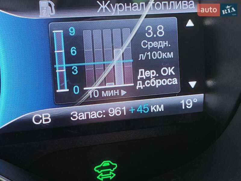 Минивэн Ford C-Max 2017 в Киеве фото 5 Минивэн Ford C-Max 2017 в Киеве