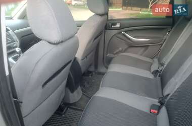 Минивэн Ford C-Max 2010 в 