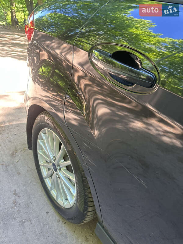 Минивэн Ford C-Max 2013 в Львове