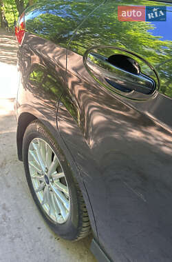 Мінівен Ford C-Max 2013 в 