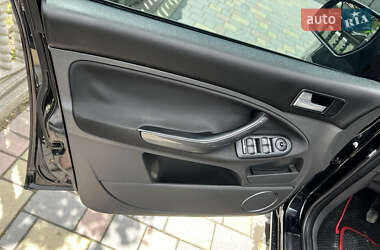 Минивэн Ford C-Max 2010 в 