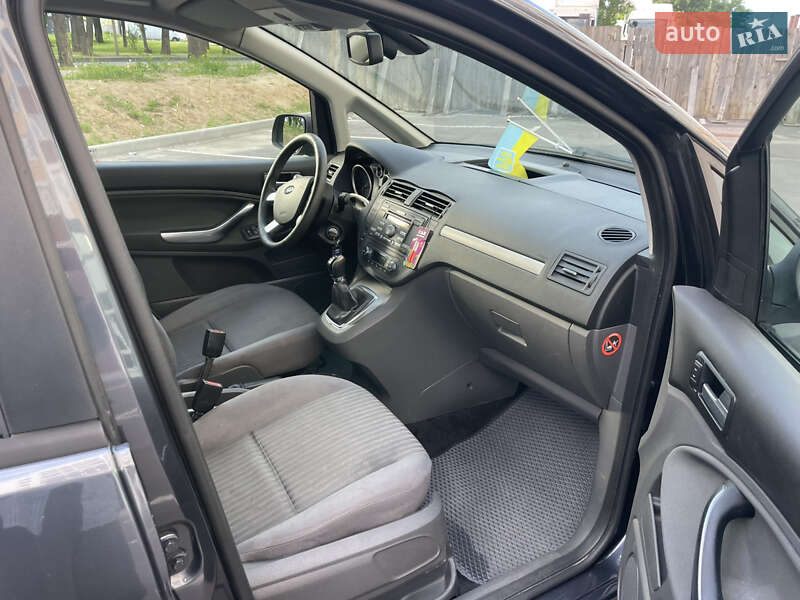 Минивэн Ford C-Max 2010 в Вишневом фото 10 Минивэн Ford C-Max 2010 в Вишневом