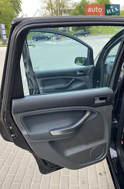 Мінівен Ford C-Max 2009 в 