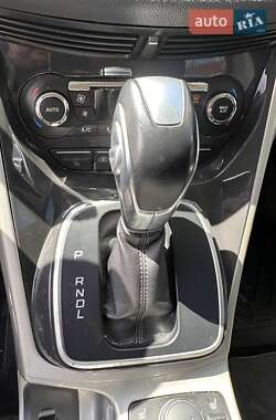Мінівен Ford C-Max 2015 в 