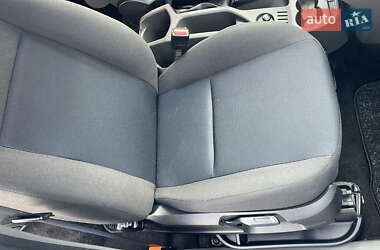 Мінівен Ford C-Max 2009 в 