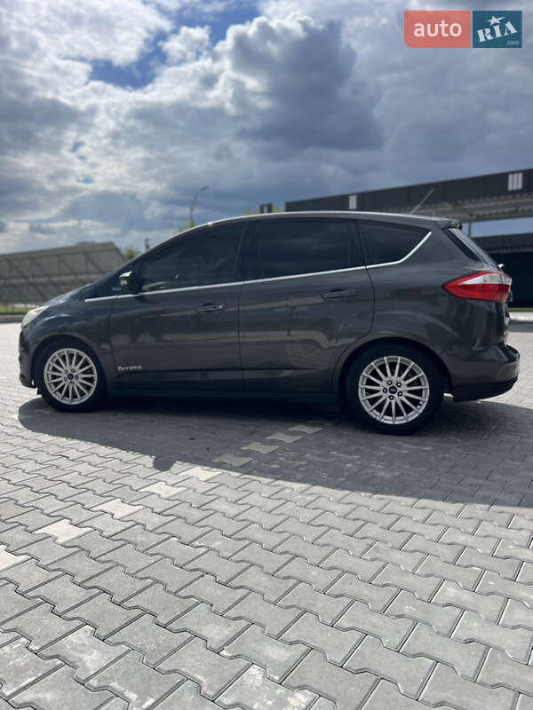 Минивэн Ford C-Max 2016 в Владимире