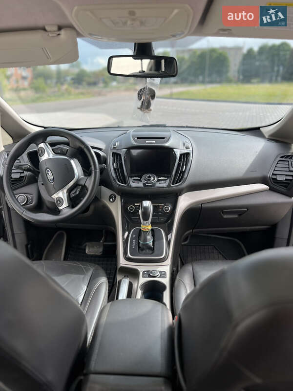 Минивэн Ford C-Max 2016 в Владимире