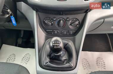 Минивэн Ford C-Max 2011 в 