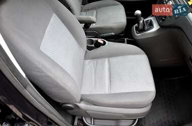 Мінівен Ford C-Max 2003 в 