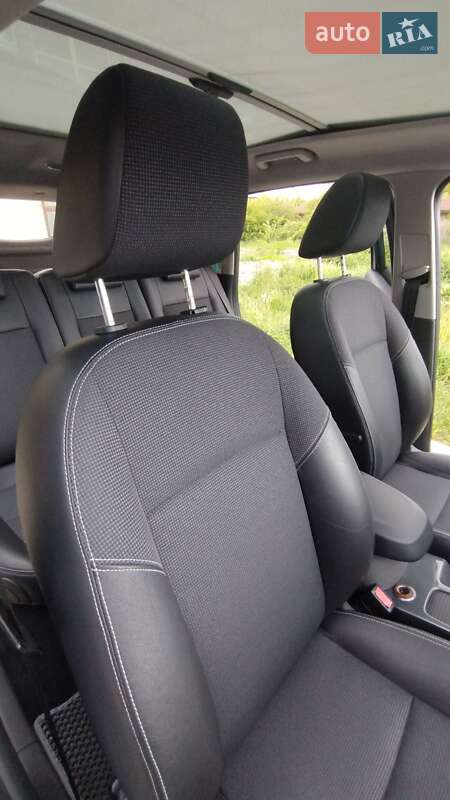 Минивэн Ford C-Max 2009 в Луцке фото 36 Минивэн Ford C-Max 2009 в Луцке