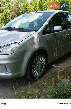 Минивэн Ford C-Max 2008 в 
