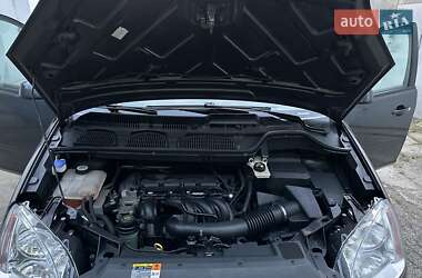Мінівен Ford C-Max 2006 в 