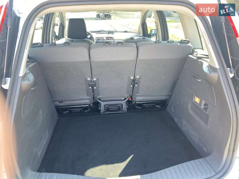 Мінівен Ford C-Max 2010 в Нових Санжарах