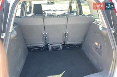 Мінівен Ford C-Max 2010 в 