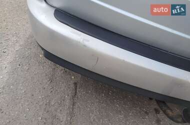 Минивэн Ford C-Max 2004 в 
